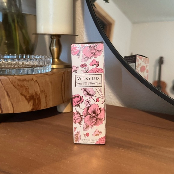 Winky lux spf 30 tinted moisturizer NEW shade‎ Deep Plus Tint - Picture 1 of 6